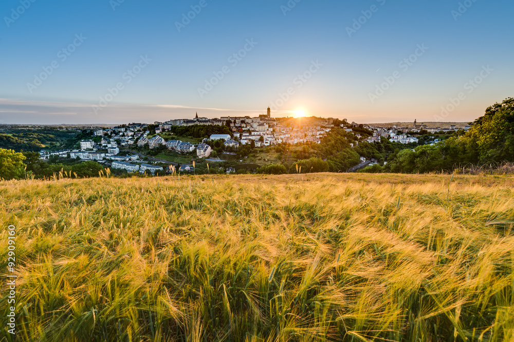 Obraz premium Sunset in Rodez, France
