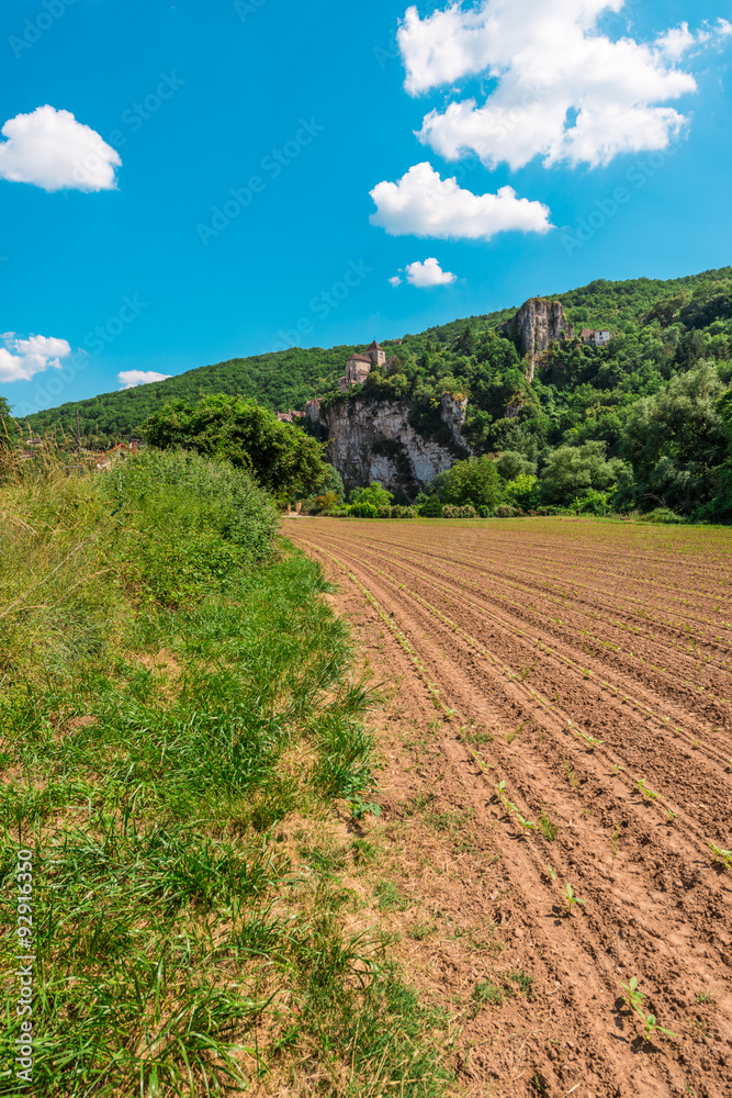 Fototapeta premium Saint Cirq Lapopie in Lot, France