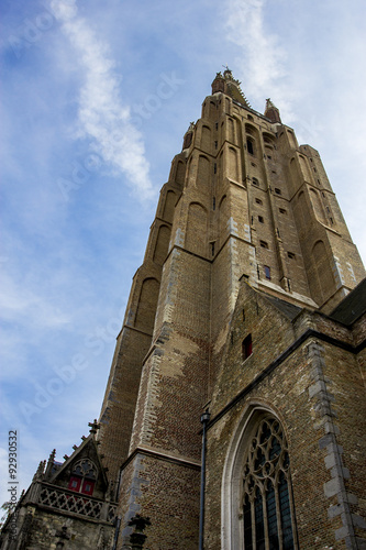 Torre della Chiesa di Nostra Signora a Bruges, Belgio photo