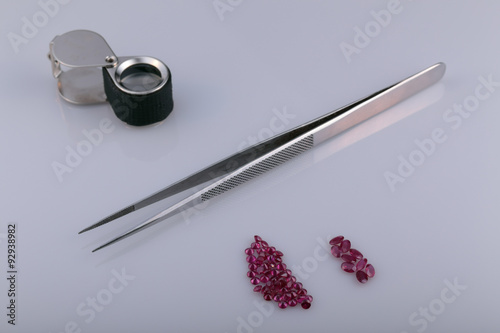Natural ruby and tools gemologist.