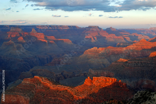 Sonnenuntergang am Grand Canyon, Arizona, USA
