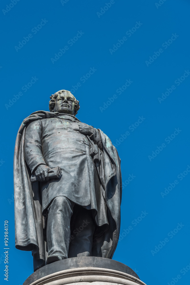 Fototapeta premium Statue of Daniel O'Connol in Dublin Ireland