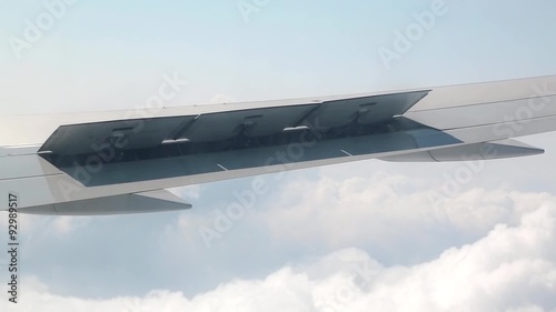 Lowering of the aileron wing