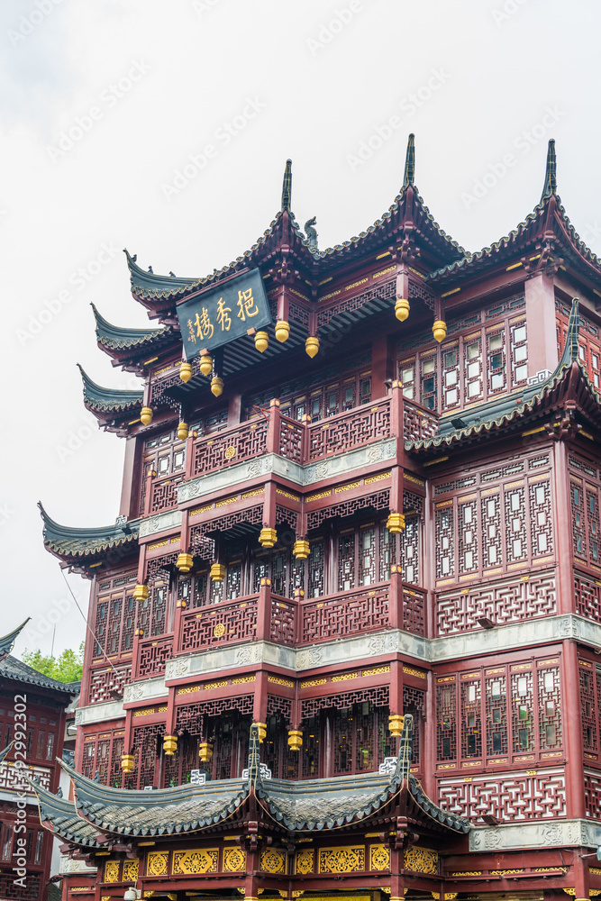 Fototapeta premium Shanghai yuyuan garden traditional Building