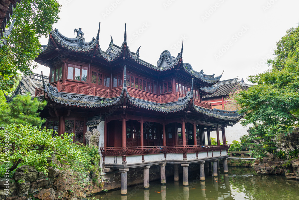 Traditional Chinese private garden - Yu Yuan, Shanghai, China Traditional Chinese private garden - Yu Yuan, Shanghai, China