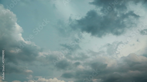 Wallpaper Mural 4K Timelapse of storm clouds Torontodigital.ca