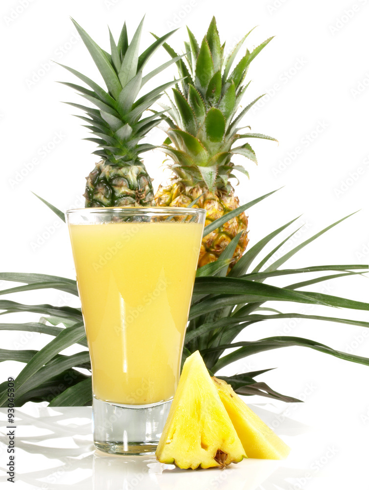 Ananassaft StockFoto Adobe Stock