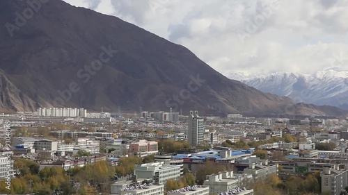 Panoramablick Lhasa Tibet photo