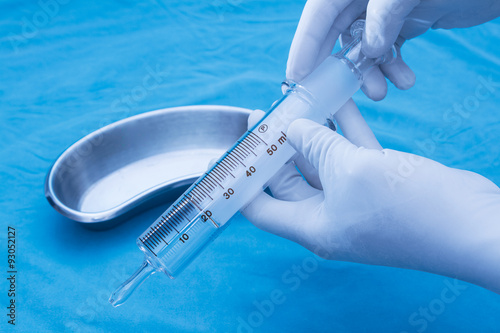 Irrigating Syringe with kidney tray, medical equipment