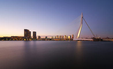 Fototapete Erasmusbrücke Erasmusbrücke Rotterdam Wahrzeichen Architektur  © jospannekoek