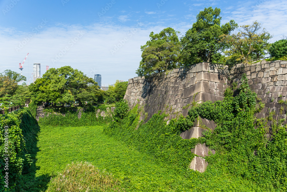 Fototapeta premium Osaka castle wall