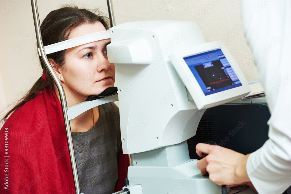 ophthalmology or optometry ophthalmology or optometry