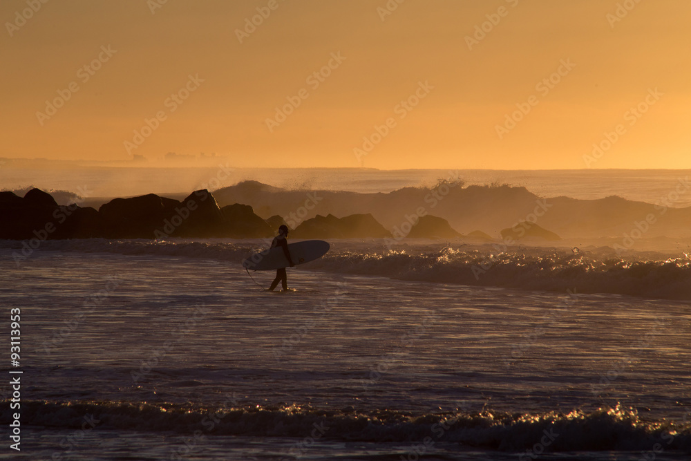 Sunrise surf session