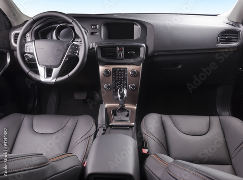Business car interior © gargantiopa