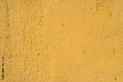 Yellow painted wall © homydesign