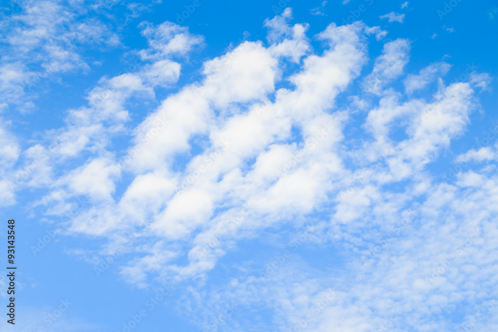 Fototapeta premium Blue sky with tiny clouds