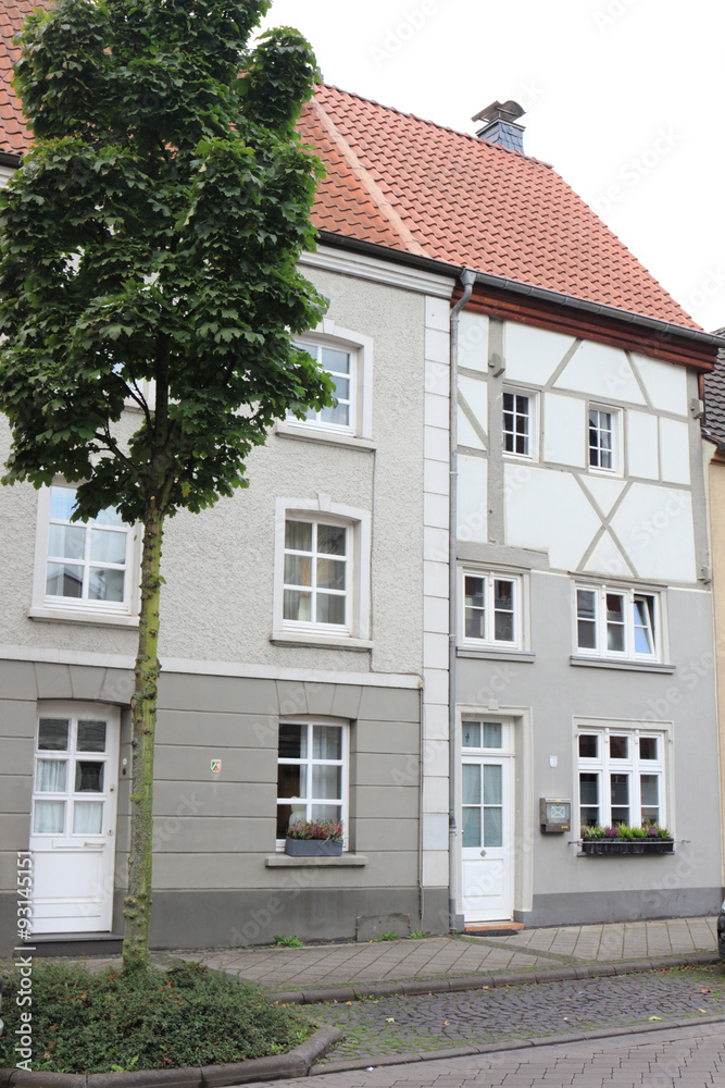Hausfront in Orsoy Hausfront in Orsoy