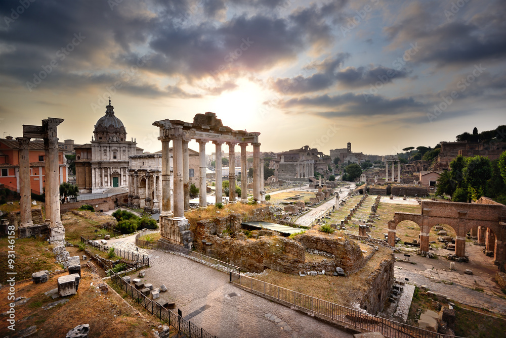 Fototapeta premium Rzymskie Forum o świcie, Rzym