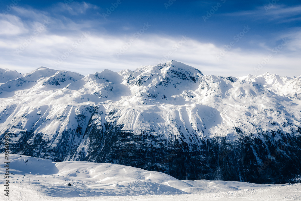 Alpenpanorama im Winter bei Sölden 