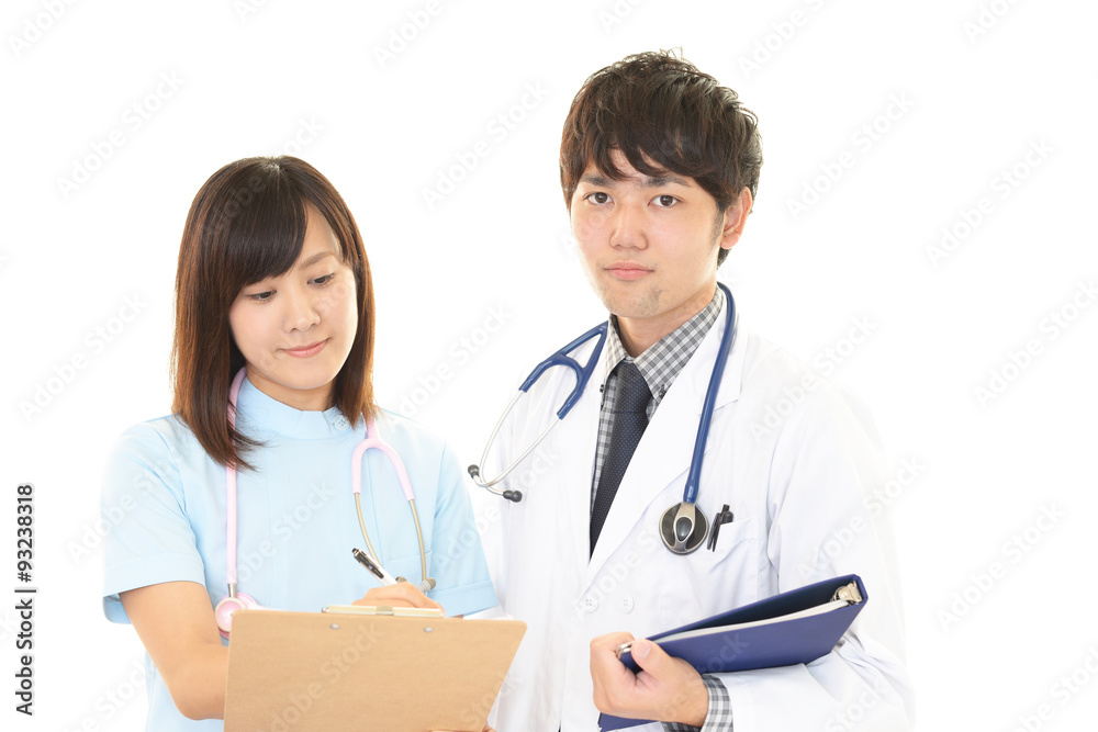 笑顔の医師と看護師 笑顔の医師と看護師