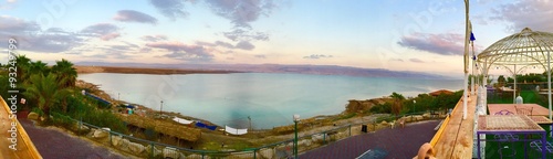 Fototapeta Naklejka Na Ścianę i Meble -  закат на мертвом море