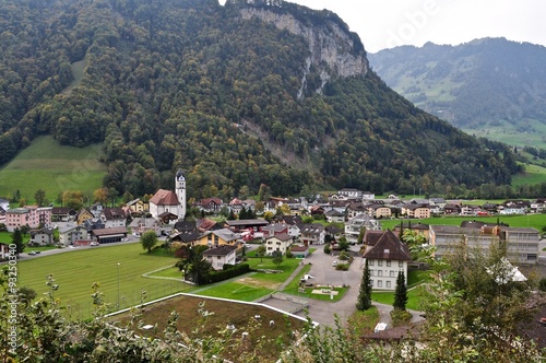 Blick auf das Dorf Wolfenschiessen, Kanton Nidwalden, Schweiz photo