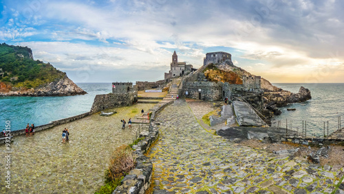 Obraz na płótnie Seascape with Church of St Peter in Porto Venere, Italy w salonie
