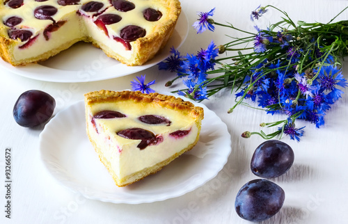 plums pie