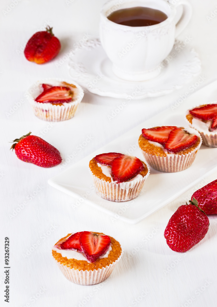 muffins with strawberry muffins with strawberry