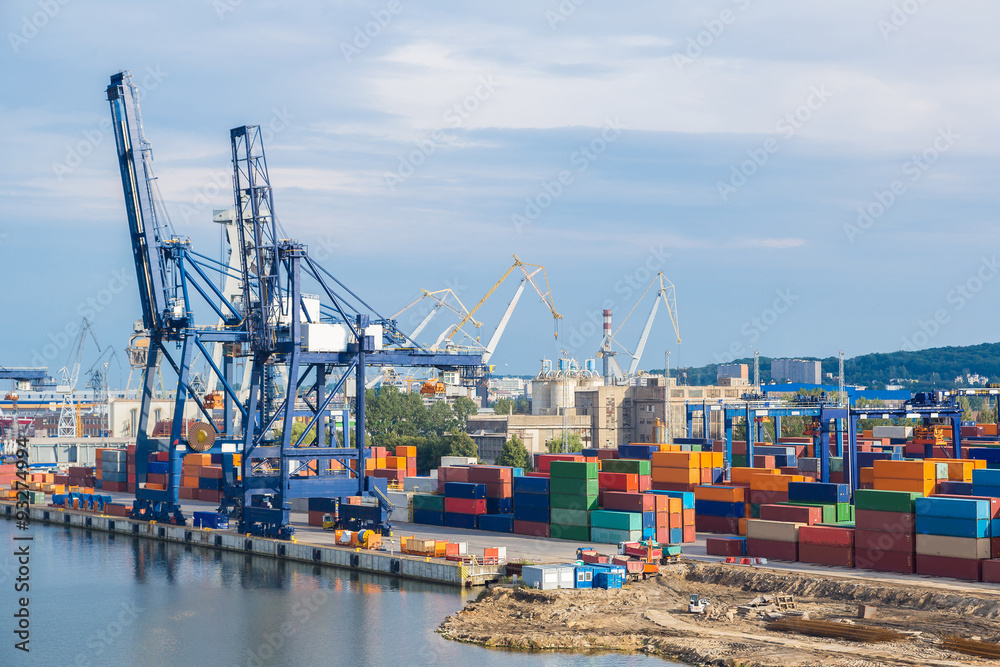 Obraz premium Deepwater Container Terminal in Gdansk