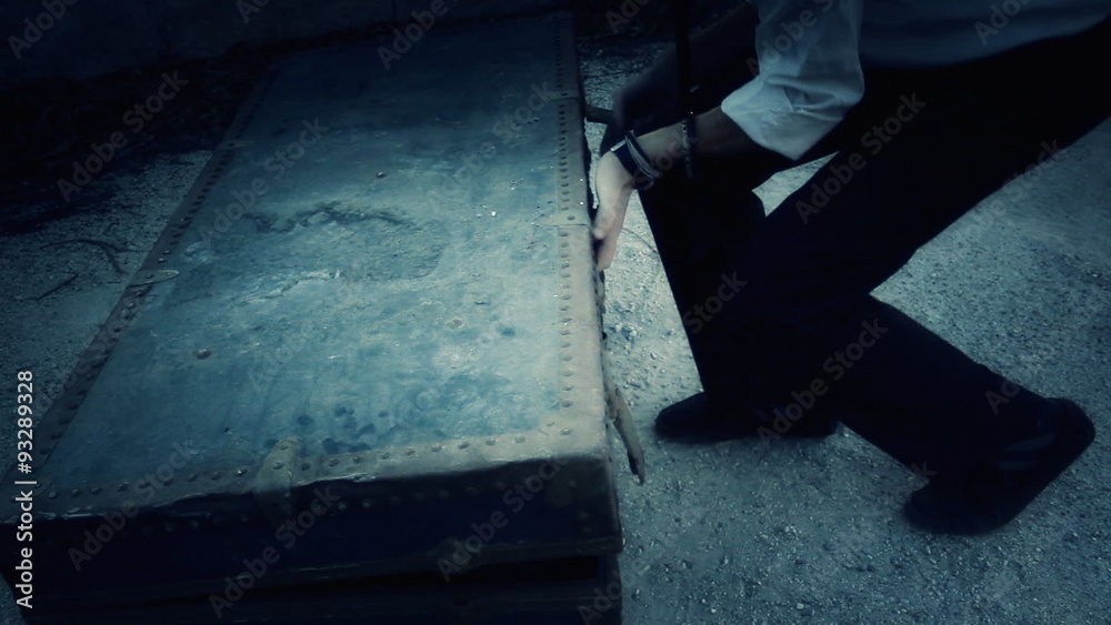Trunk corpse man crime body full Trunk corpse man crime body full