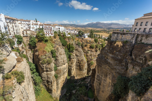Ville de Ronda en Andalousie,Espagne © rodhan