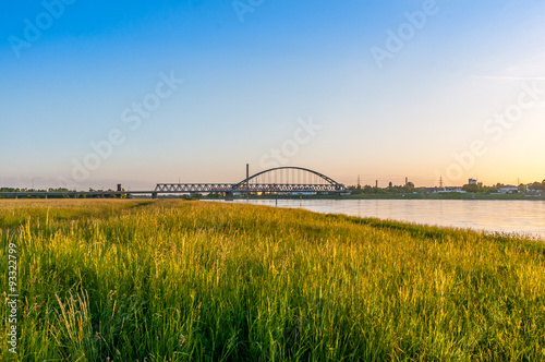 Quadro su tela 1847 Neuss - Düsseldorf Rheinbrücke