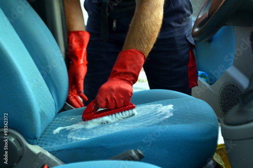 Smacchiatura dei sedili