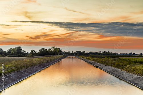 Valokuva Channel for irrigation of cultivated fields