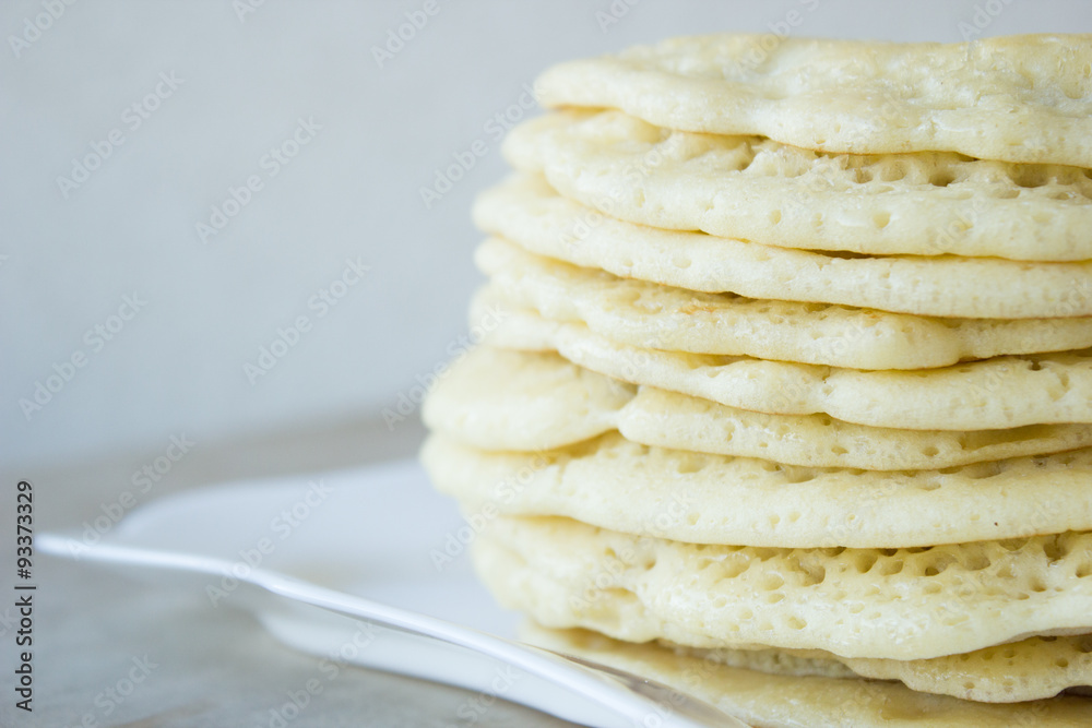 Baghrir - Crêpe orientale aux Mille Trous Baghrir - Crêpe orientale aux Mille Trous