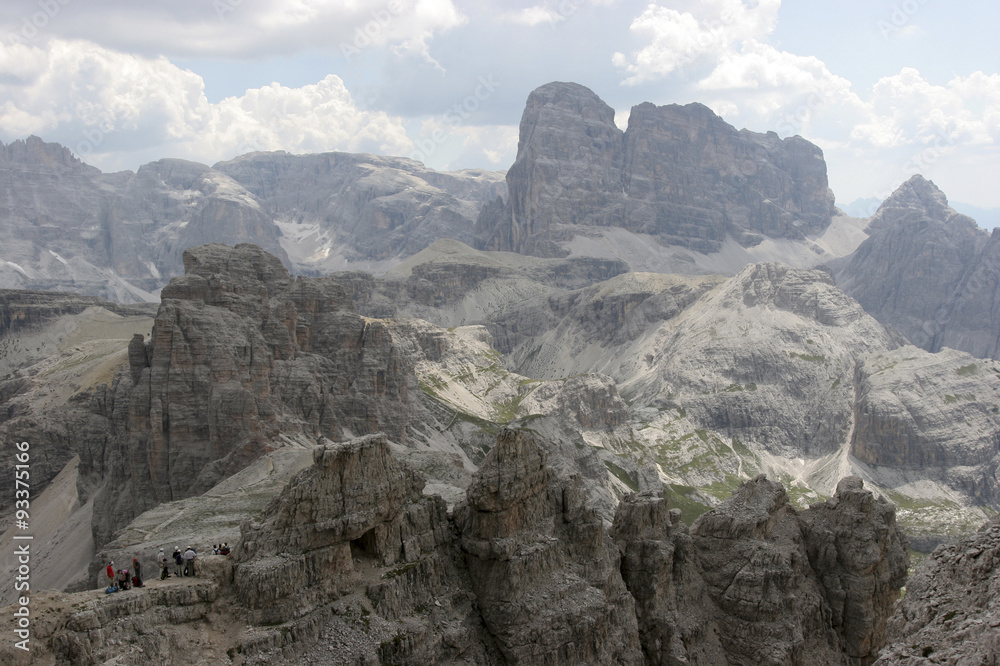 Fototapeta premium Wanderer in den Sextener Dolomiten, Italien, Südtirol,