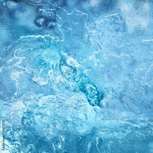 Blue ice texture © Pavlo Vakhrushev