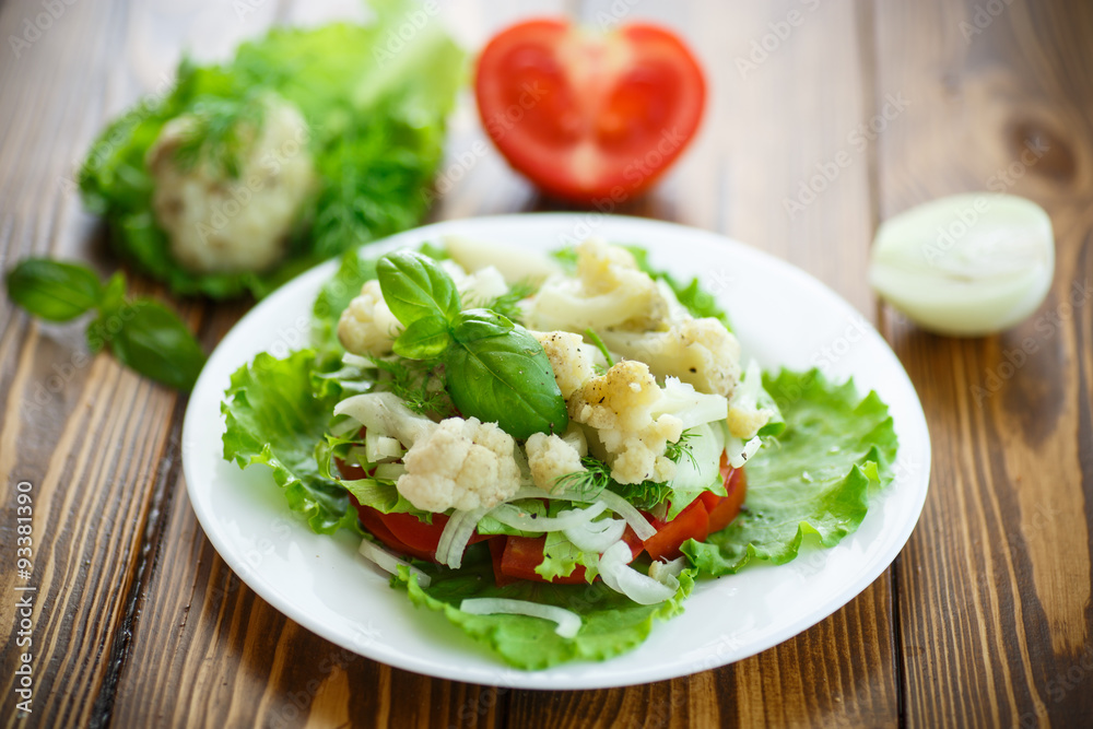 salad with cauliflower, tomatoes and herbs salad with cauliflower, tomatoes and herbs