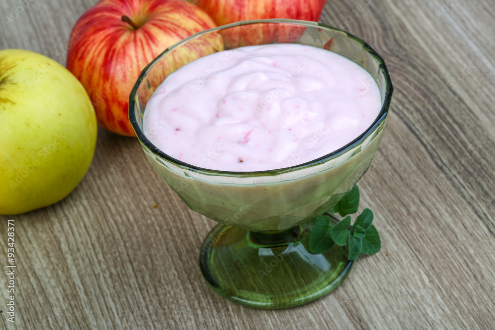 Srawberry yoghurt Srawberry yoghurt