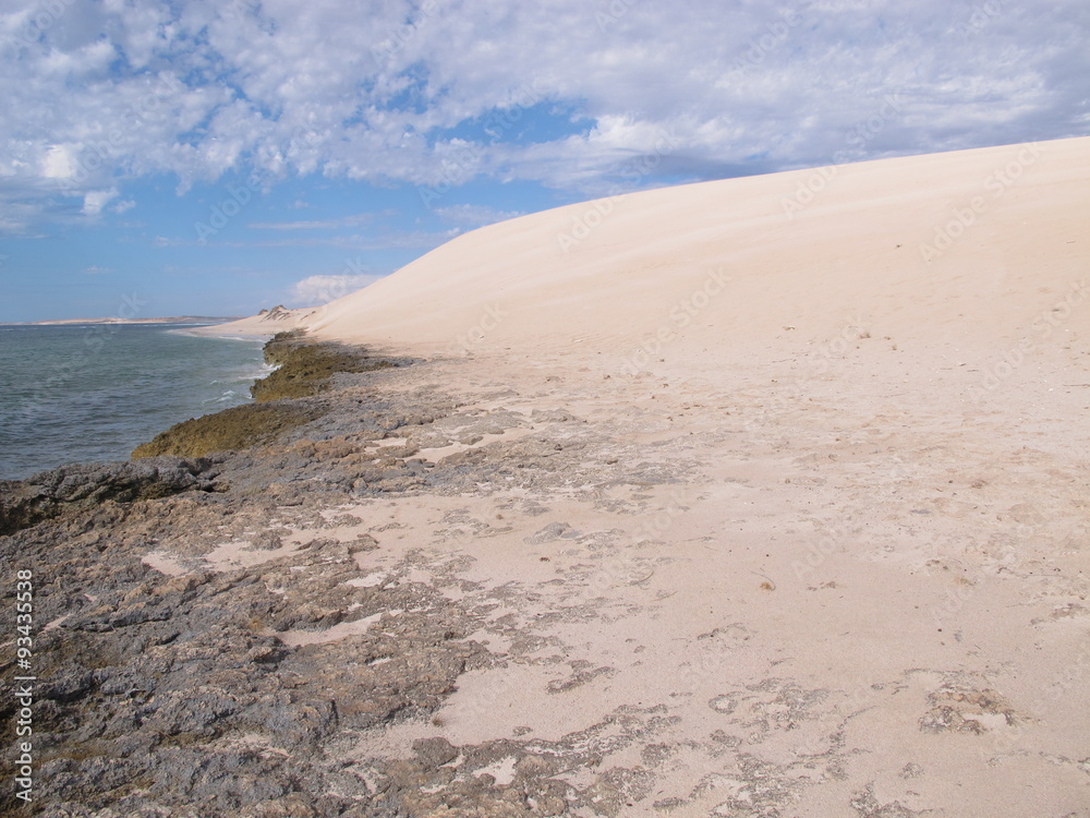 Coastline at Gnaraloo Station, Western Australia Coastline at Gnaraloo Station, Western Australia