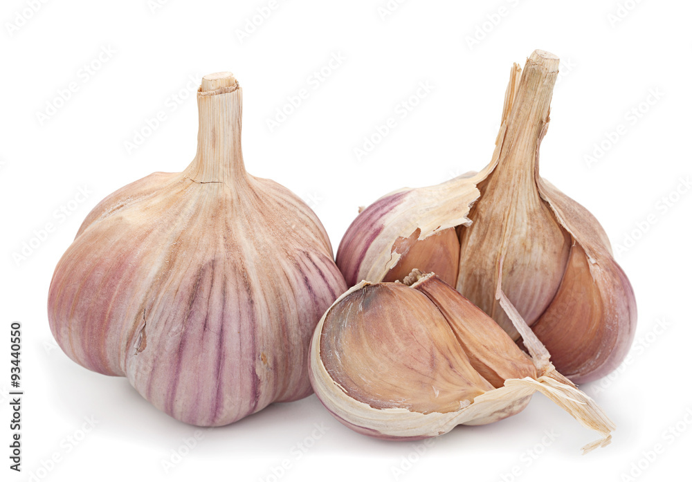 Obraz premium Garlic vegetable on white