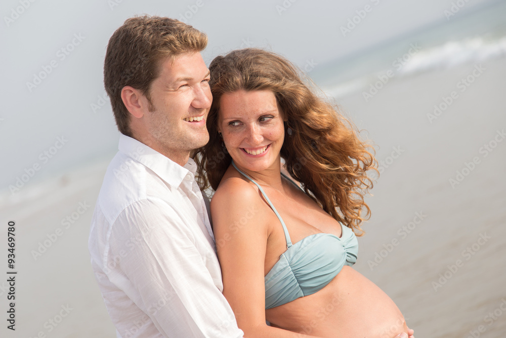 Fototapeta premium couple in the beach