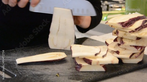 1048 - Cut the eggplants
