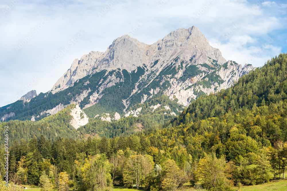 The Grosser Buchstein is a 2224 m high mountain in the Ennstal Alps in Styria. He rises north of the Enns at the entrance of the Gesäuse and is part of the homonymous National Park Gesäuse.