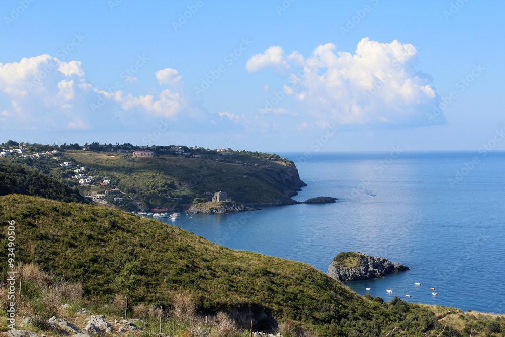 Fototapeta premium Dino Island and Blue Sea, Isola di Dino, Praia a Mare, Calabria, South Italy 