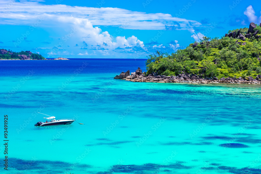 Yacht in paradise bay of Seychelles, Praslin