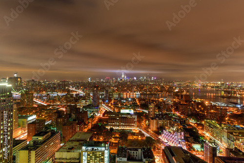 New York City Skyline View © demerzel21