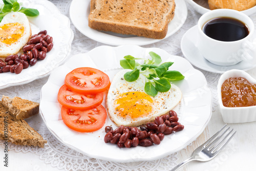 delicious breakfast for Valentine s Day  horizontal