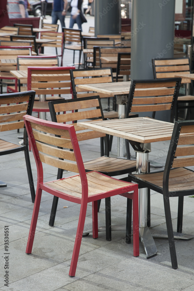 Cafe Table and Chairs Cafe Table and Chairs